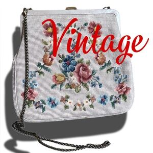 Vintage Needlepoint Flower Purse,